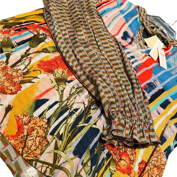 NWT Anthropologie blouse beautiful flower design on front checked back - Picture 5 of 8